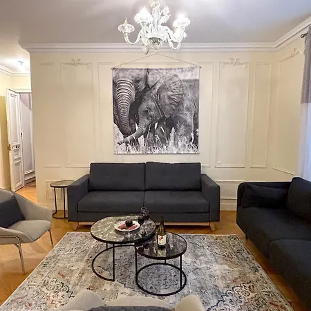 Eugene Appartement Parijs
