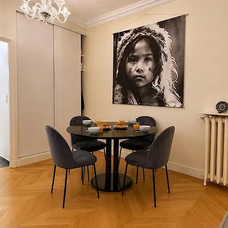Eugene Apartment Paris